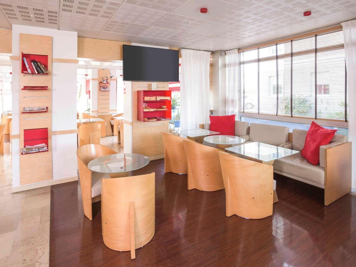 Ibis Saint Brieuc Yffiniac Hotel Ngoại thất bức ảnh